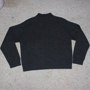 100% Wool POLO Ralph Lauren charcoal gray Sweater